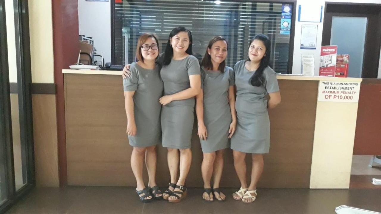 Palm Residence Davao Luaran gambar
